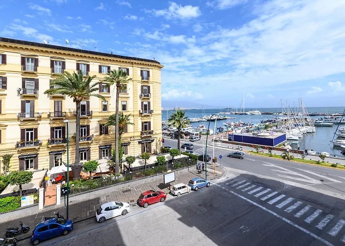 Marina Rooms